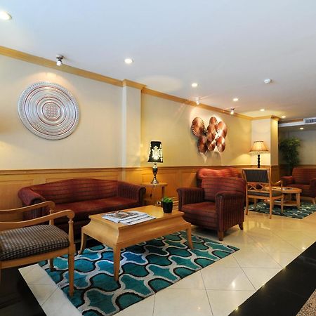 Admiral Suites Bangkok Interior photo