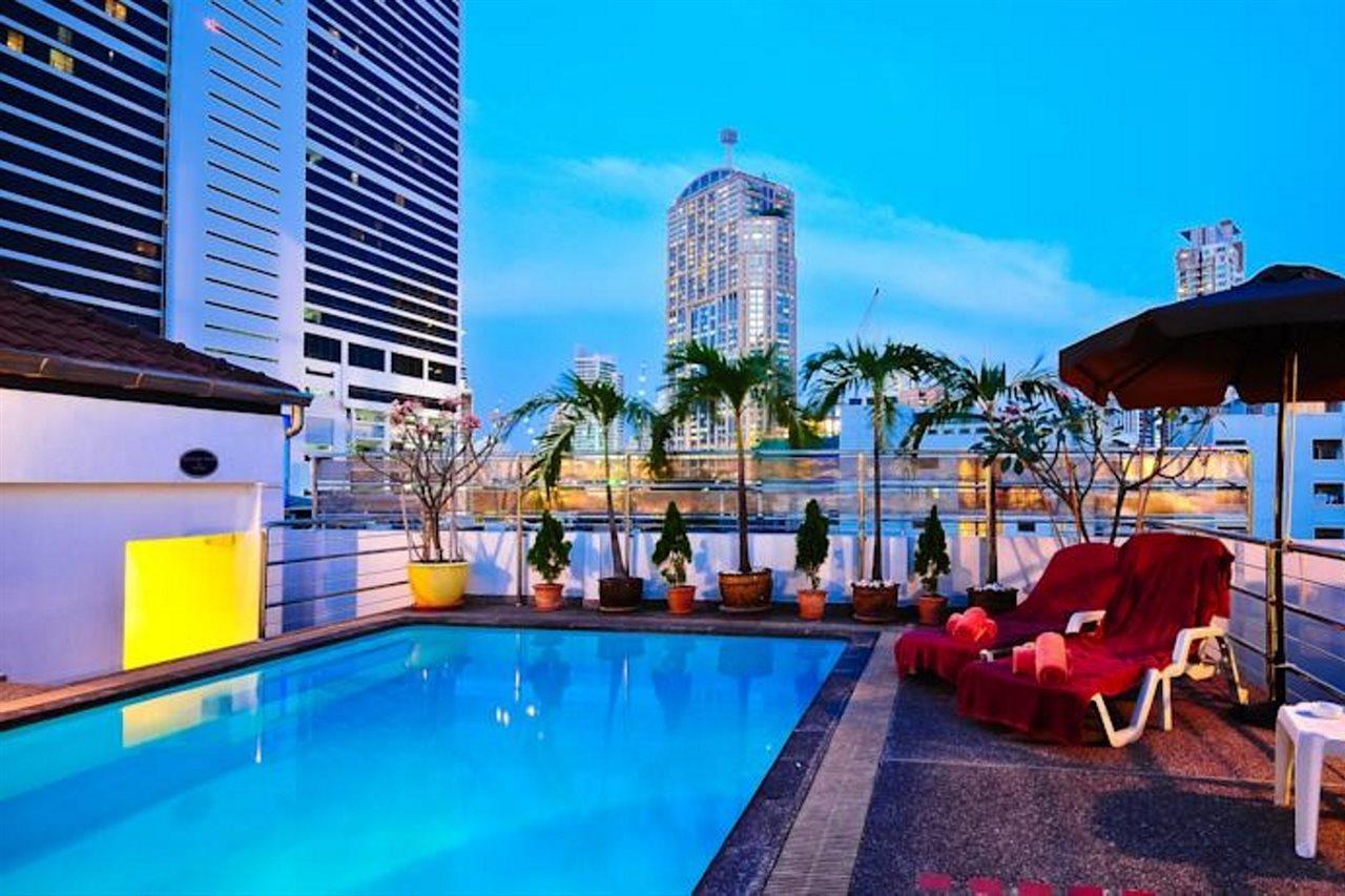 Admiral Suites Bangkok Exterior photo